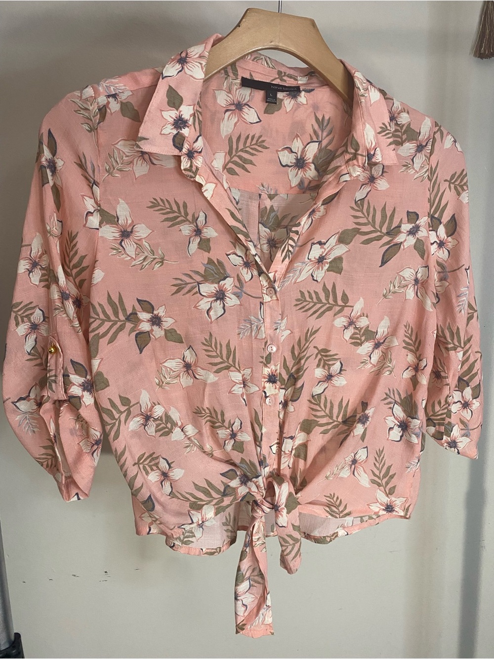 Salmon Pink botanical Floral| Tie-Front vacation resort blou